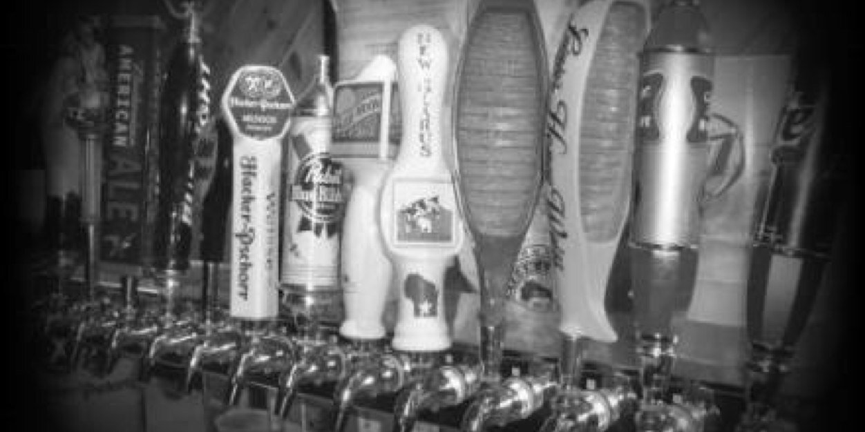 Curlys Waterfront banner