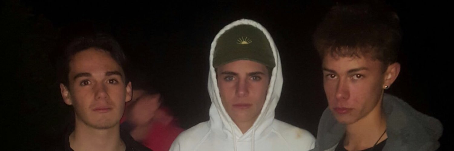 samwarr14's profile banner image