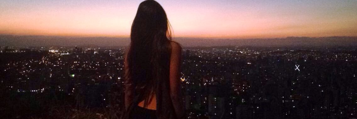 Juliaguiarlima's profile banner image