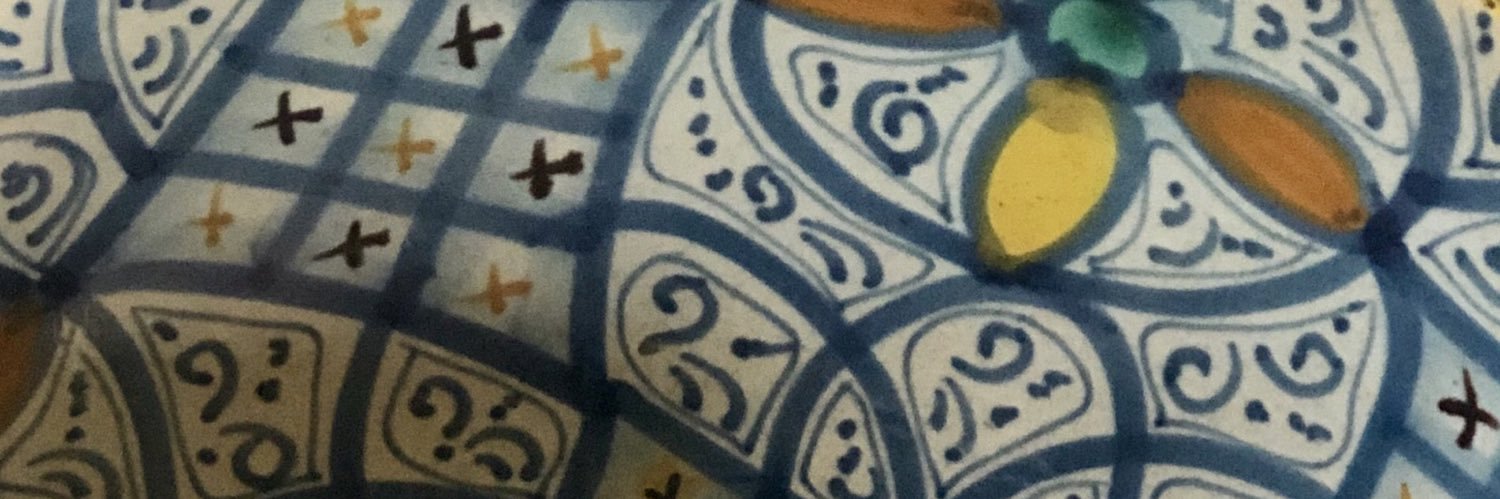 EssieAL's profile banner image