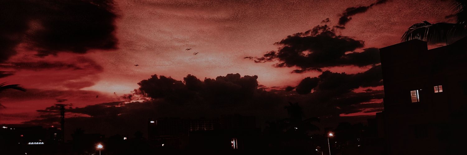 Aish 🦋💫 banner