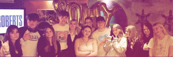 niamhtalksalot Profile Banner