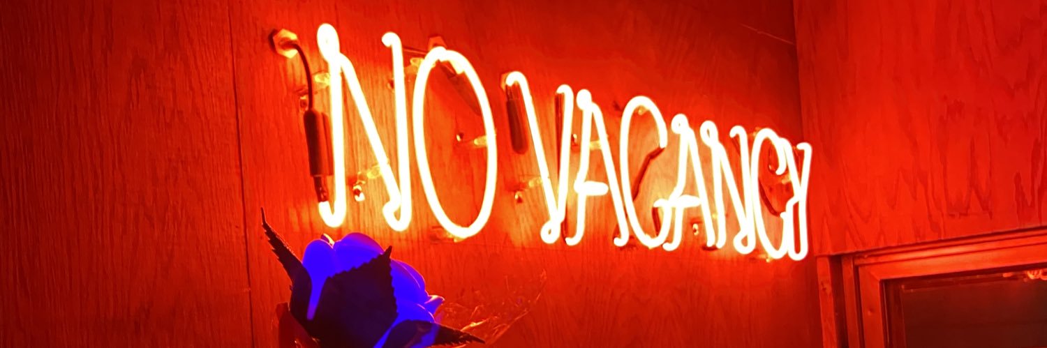 victoriooous's profile banner image