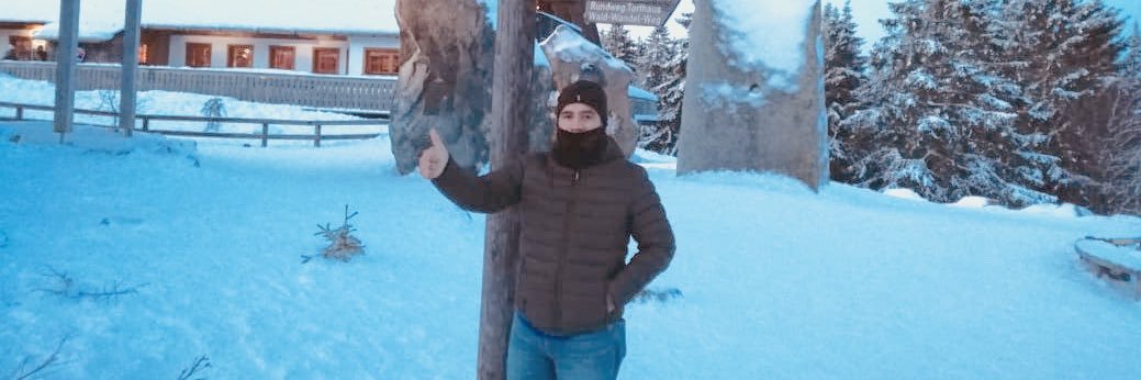 chevouser's profile banner image