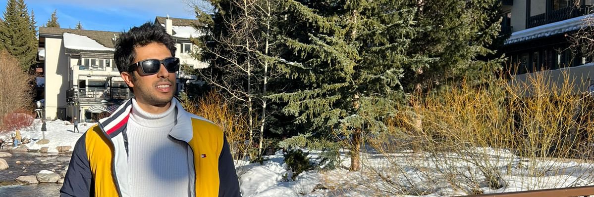 abdullahmm08's profile banner image