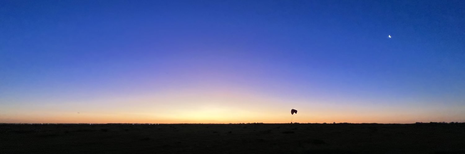 AlannAlvarez's profile banner image