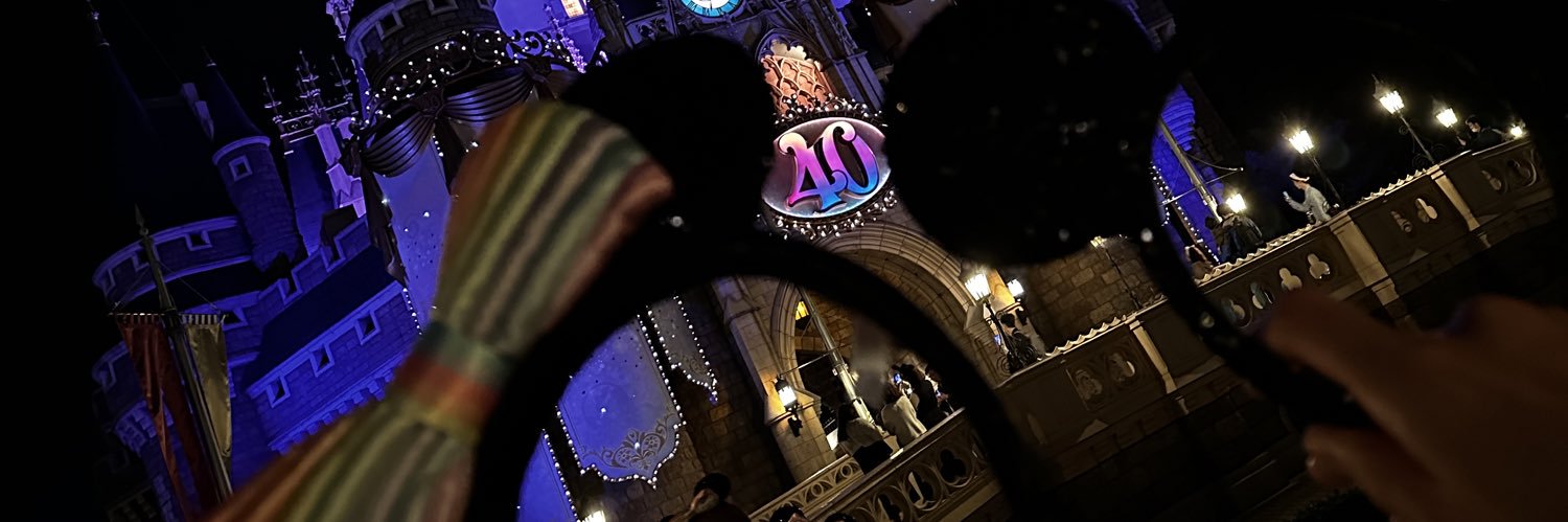 una_0609's profile banner image