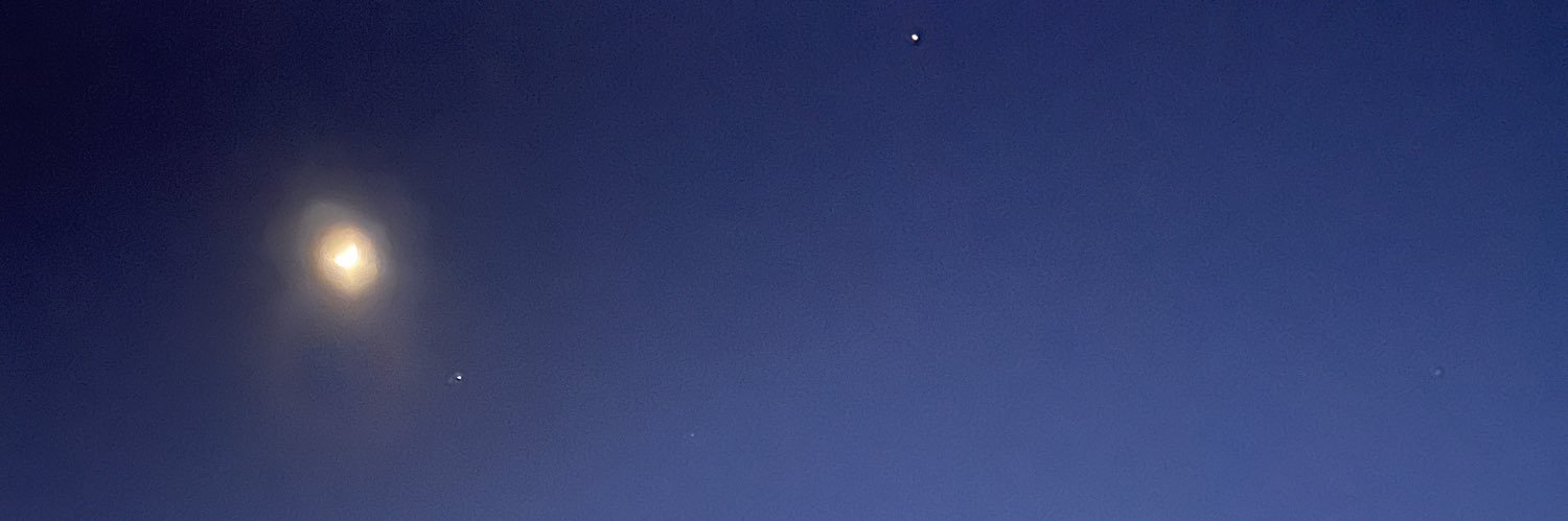 md271120's profile banner image