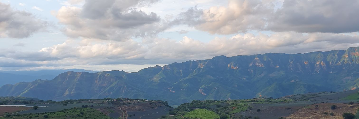 _SaraValera's profile banner image