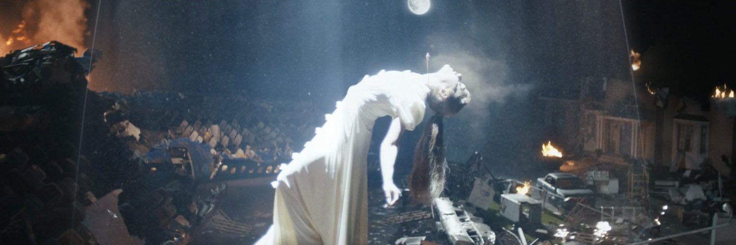 ǝɐqʇɥƃıluooɯ 🌙 banner