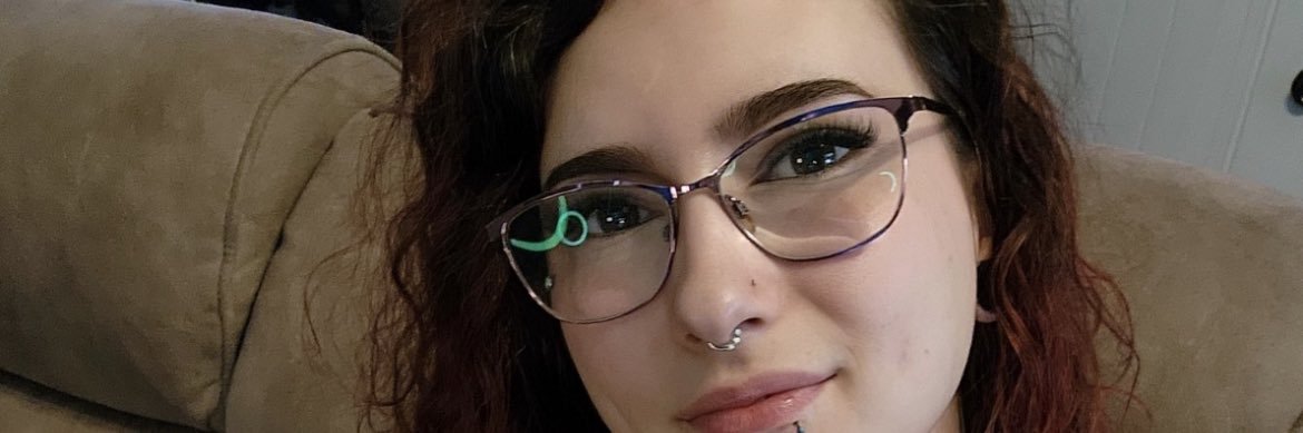 ReinePhoenix's profile banner image