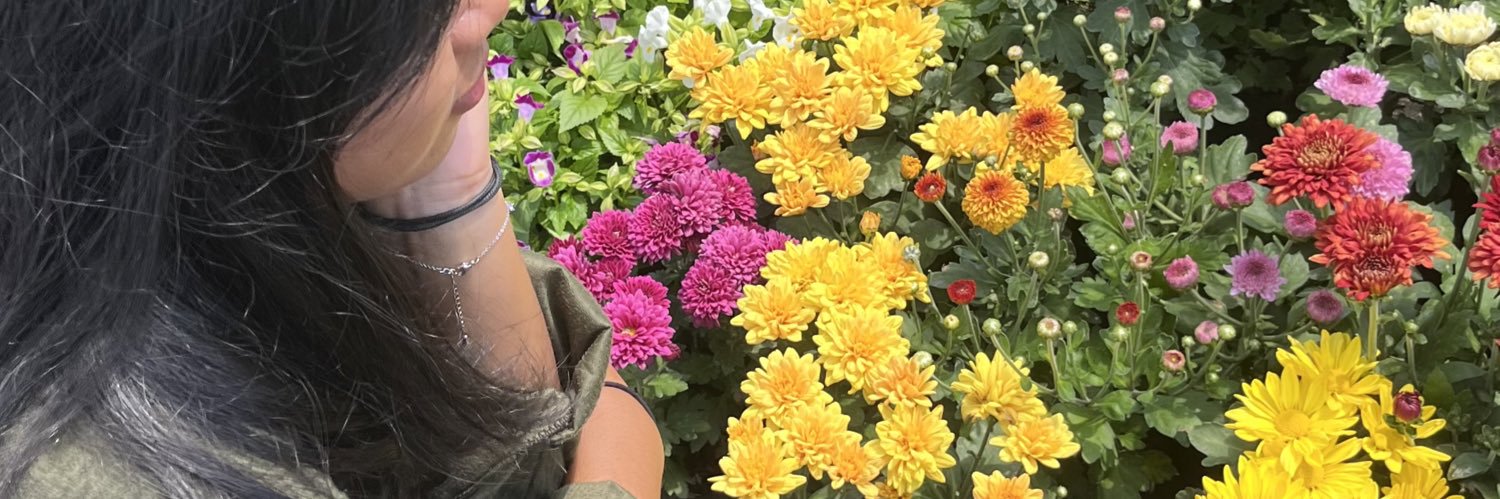 miwoothings's profile banner image