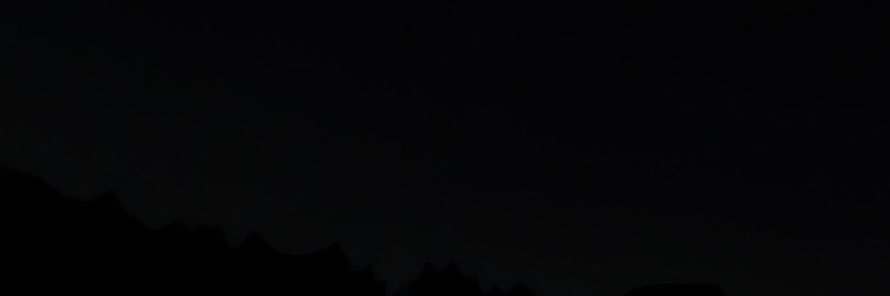 M banner