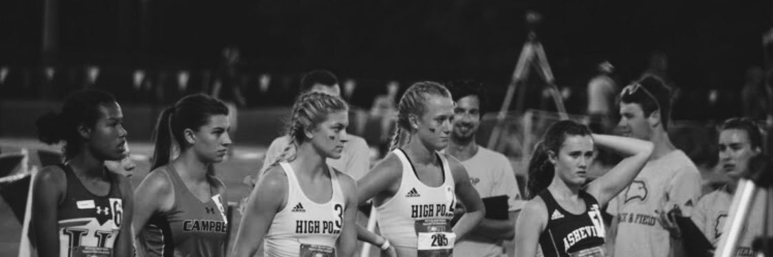 juliahellman_'s profile banner image