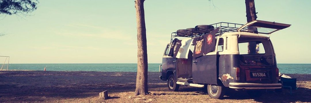 neon_beachwaves's profile banner image