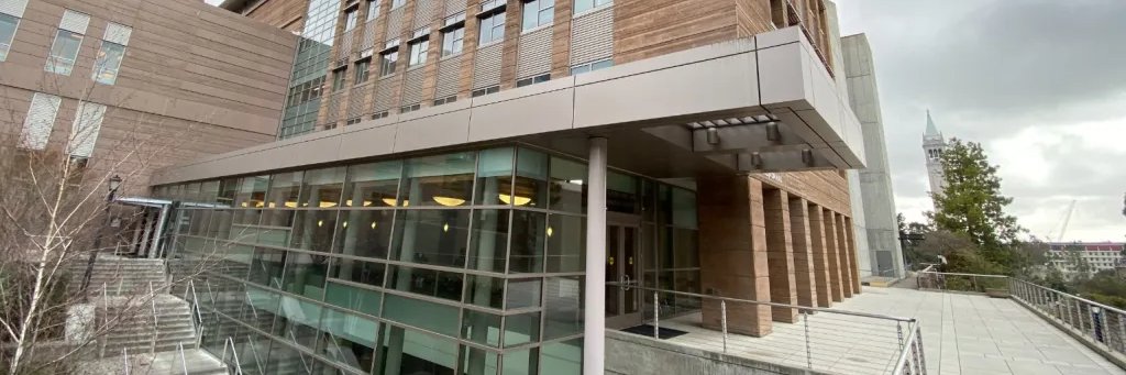 Ron Zakay 🏳️‍🌈 (he/him) banner