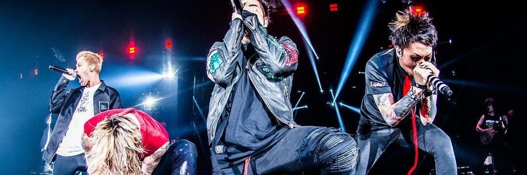 kaaaaarin1015's profile banner image