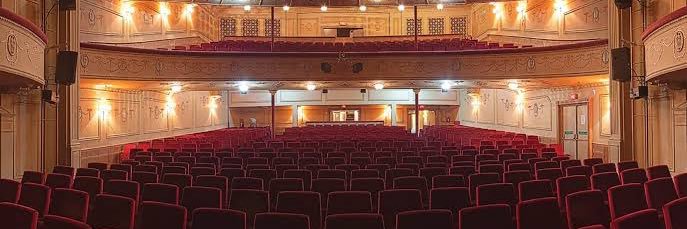 Melbourne Opera banner