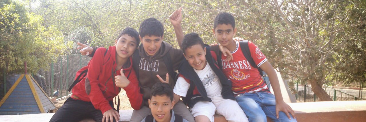 2000Issam's profile banner image
