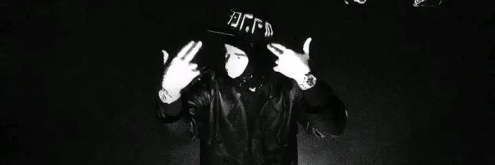 skwy banner