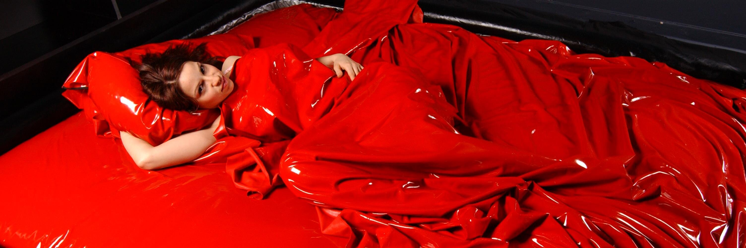 Between the Sheets banner