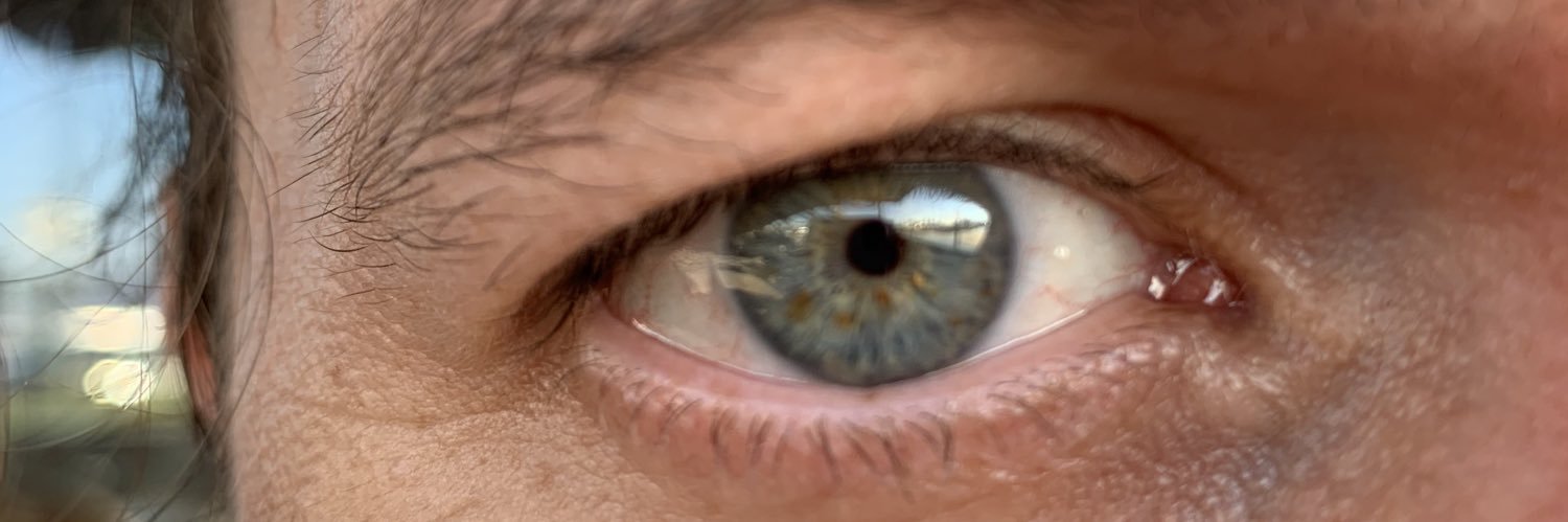 eccekara's profile banner image