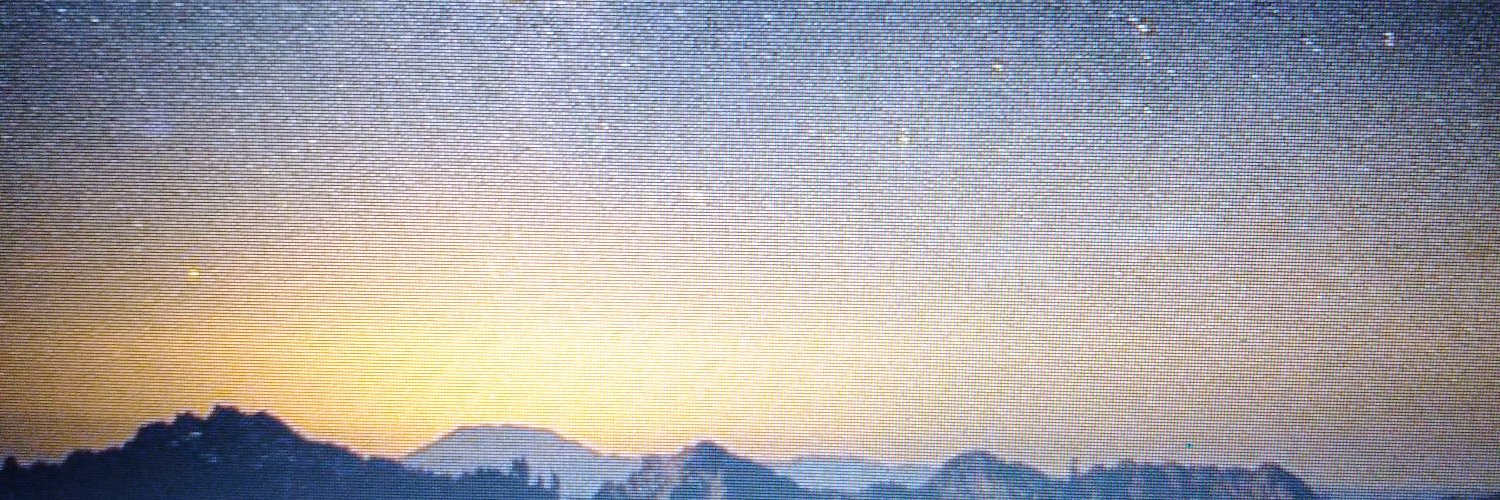 midomoko's profile banner image