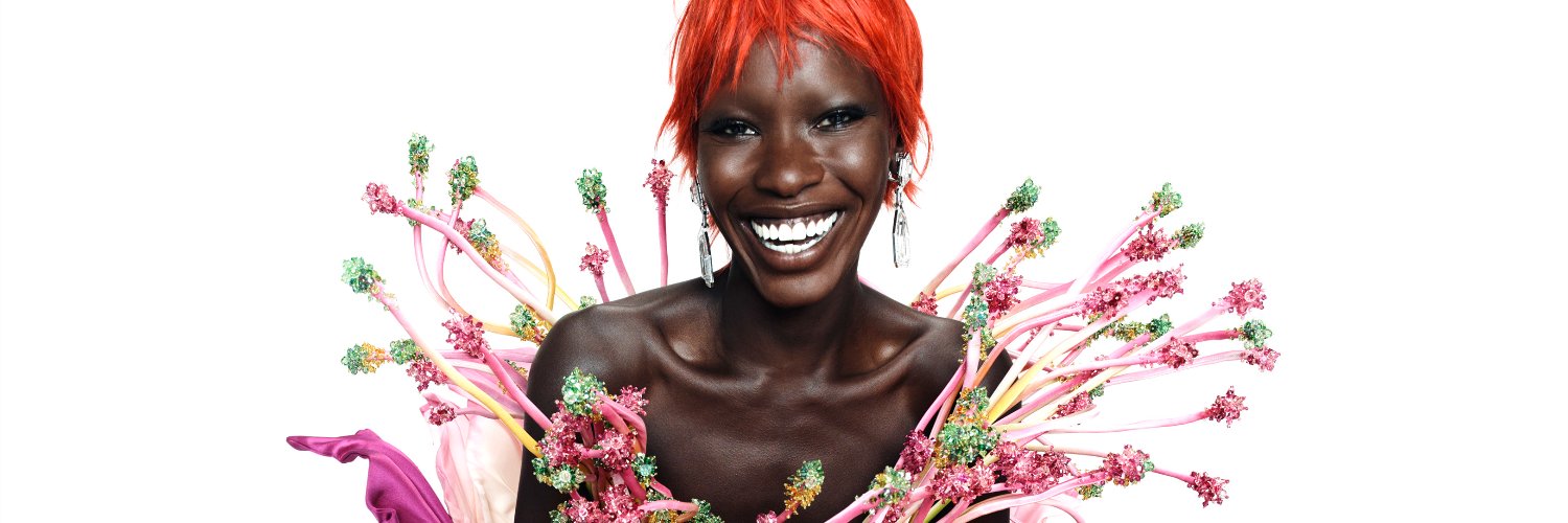 VogueFrance's profile banner image