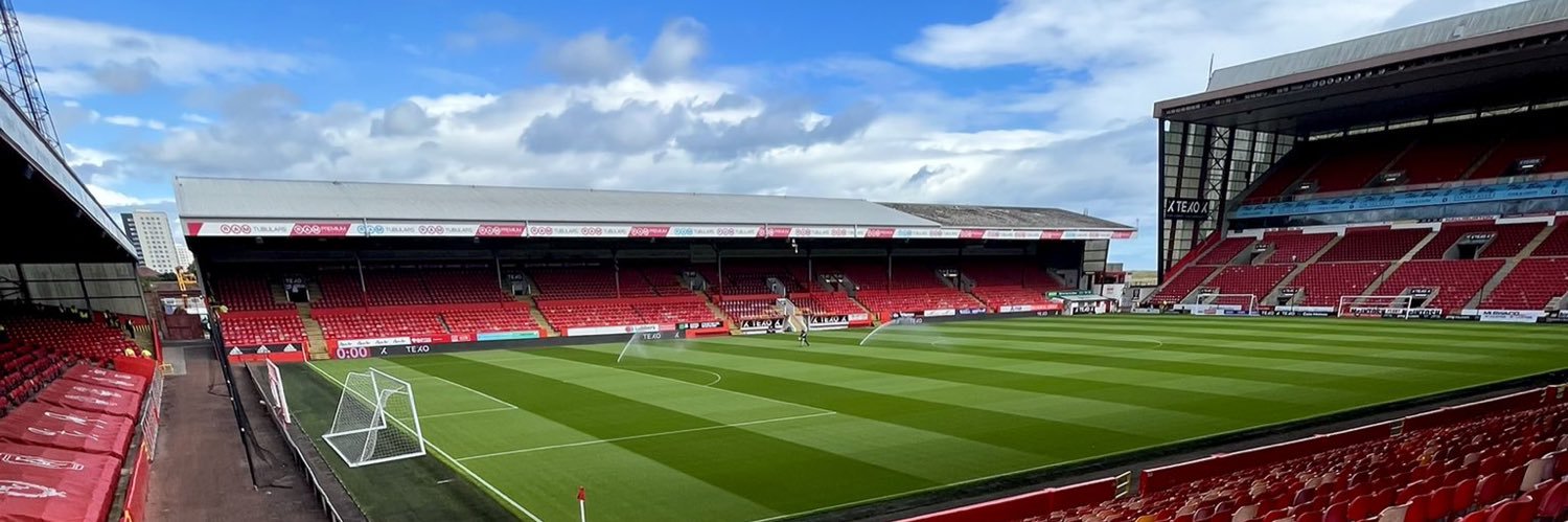 Stuart McMichael 🐑 banner