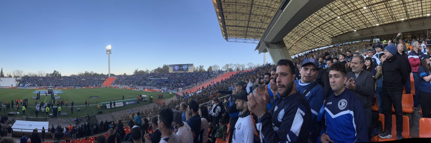 MESSI CAUDILLO banner