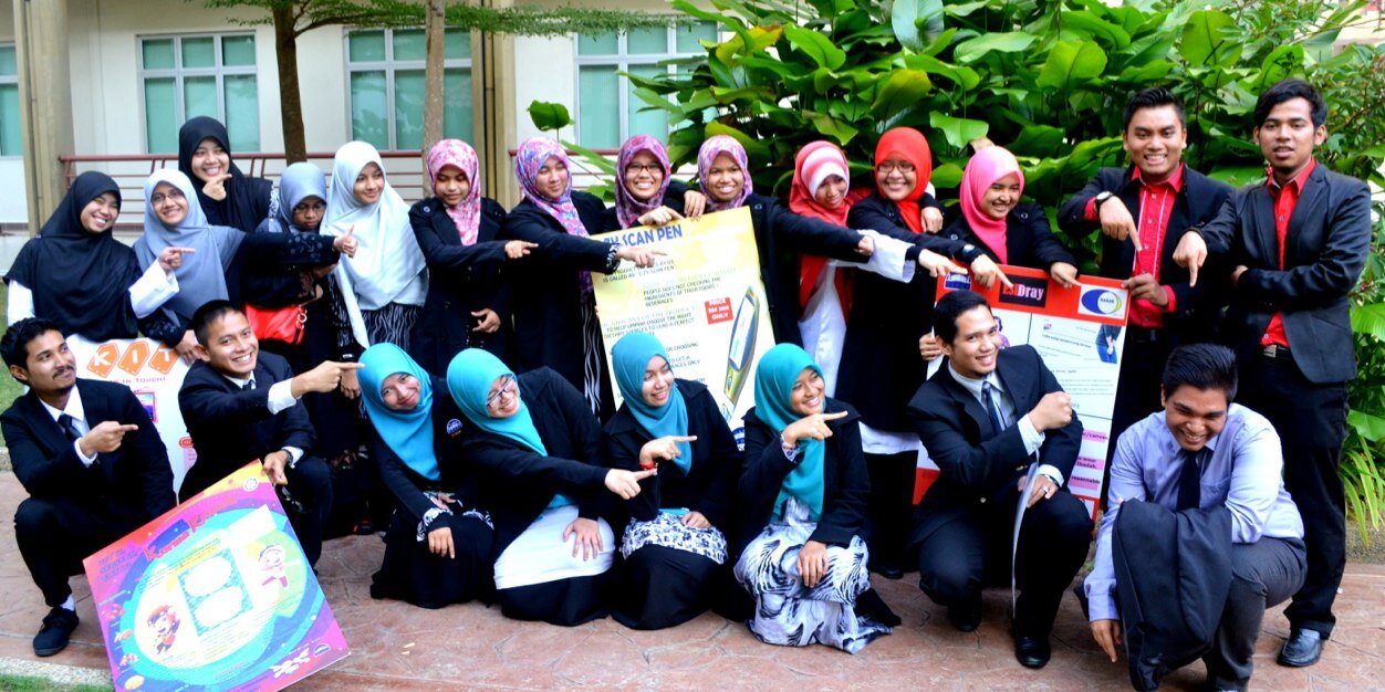 hanif_asha's profile banner image