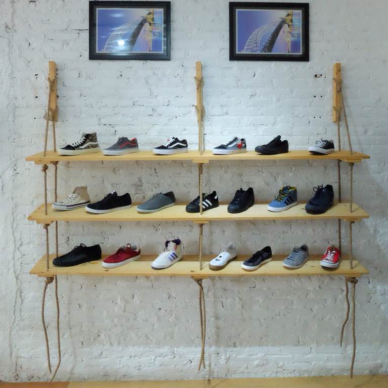 underretail_id's profile banner image