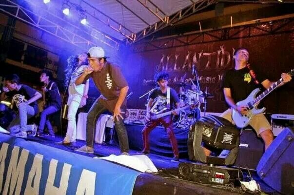 ROSE OF ETERNITY banner