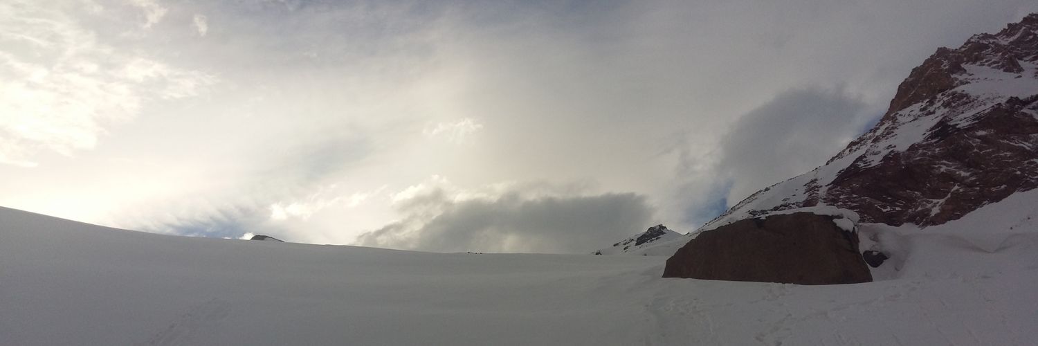 Marcos Gonzalez banner