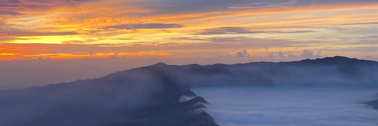 _nazmaputri's profile banner image