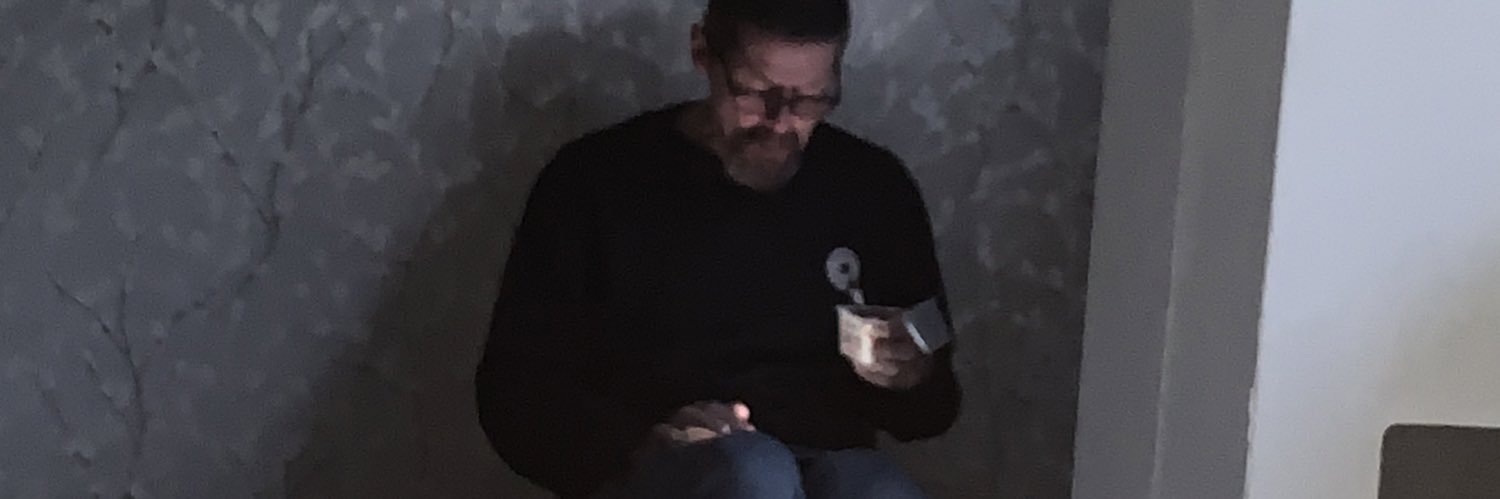 bleeding throbber banner