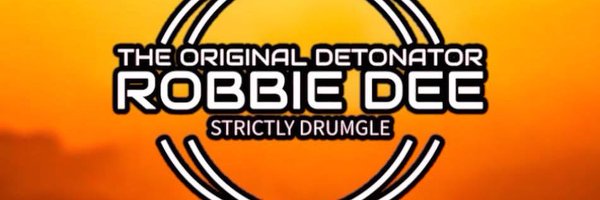 mcrobbiedee Profile Banner