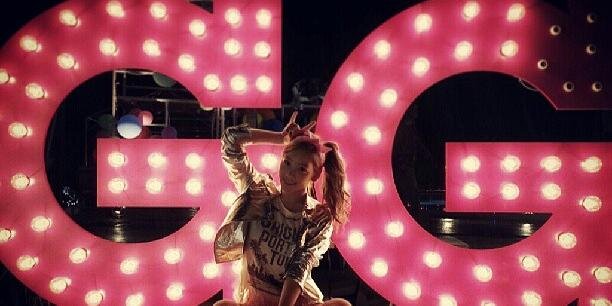 kimteyy's profile banner image