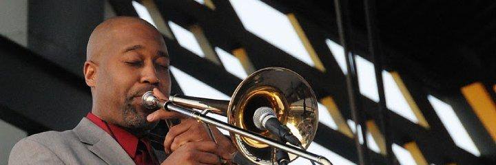 Andre Hayward banner