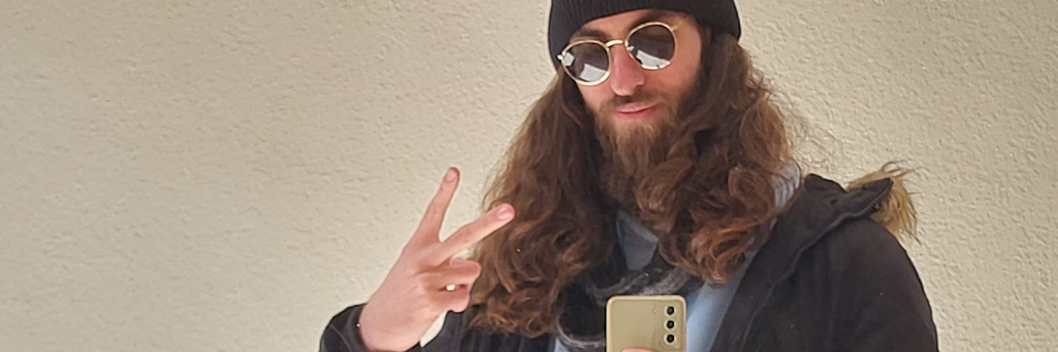 ivanpardo2000's profile banner image