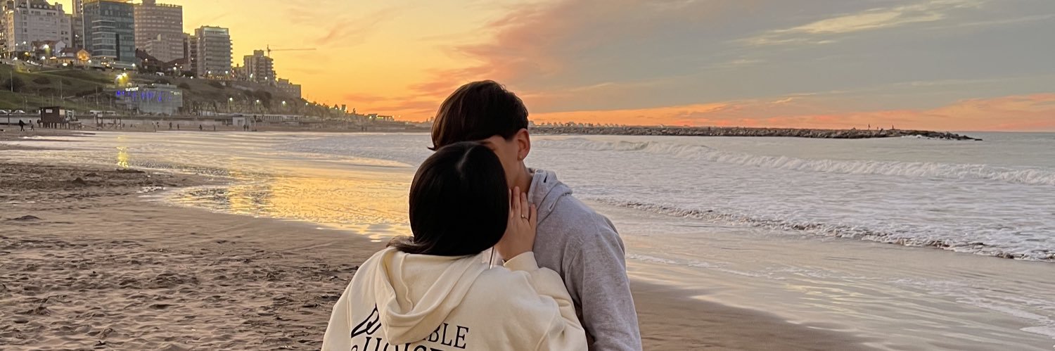 luumontoyaaa's profile banner image