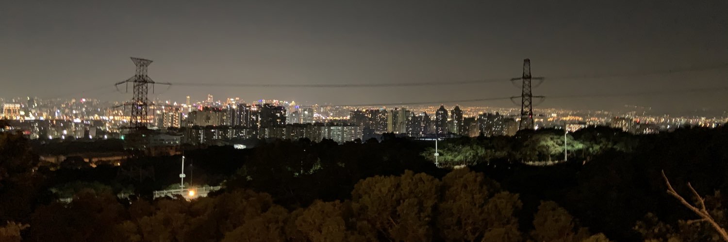 RJlove520's profile banner image