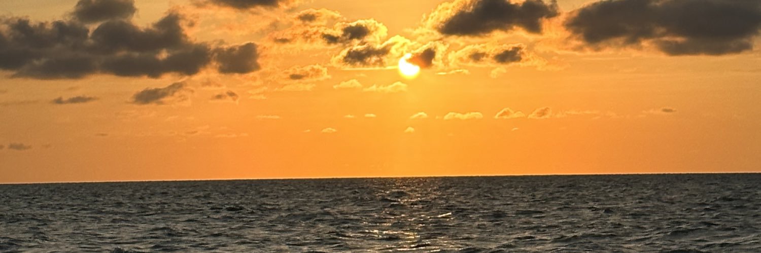 _FerMontalvo's profile banner image
