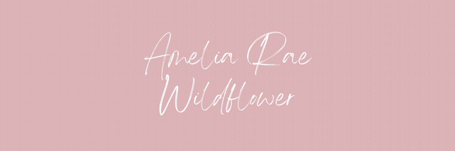 Amelia Rae Wildflower | Face shown on OF Profile Banner