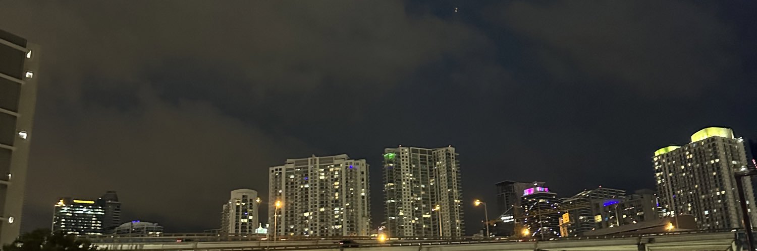 anagtocci's profile banner image