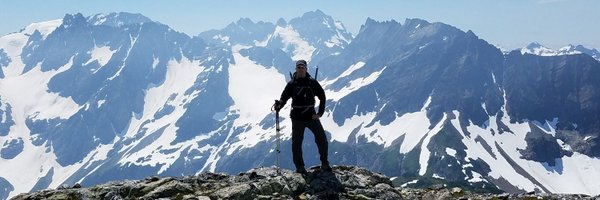 ValSimianu Profile Banner
