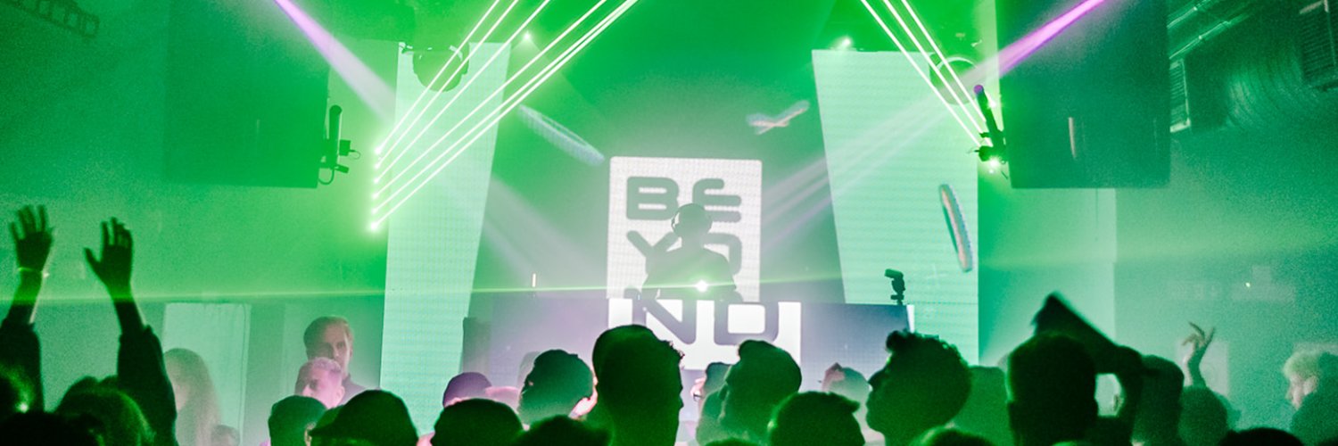 sambeachdj's profile banner image