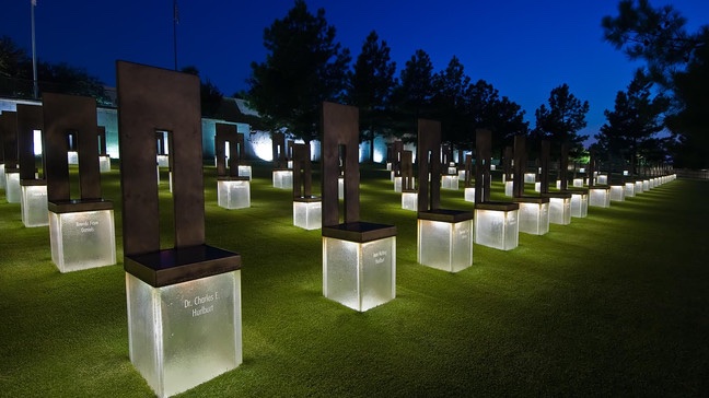 🐾Golden🦮 Judy🎣Young ✝️ 🇺🇸 🦅 banner