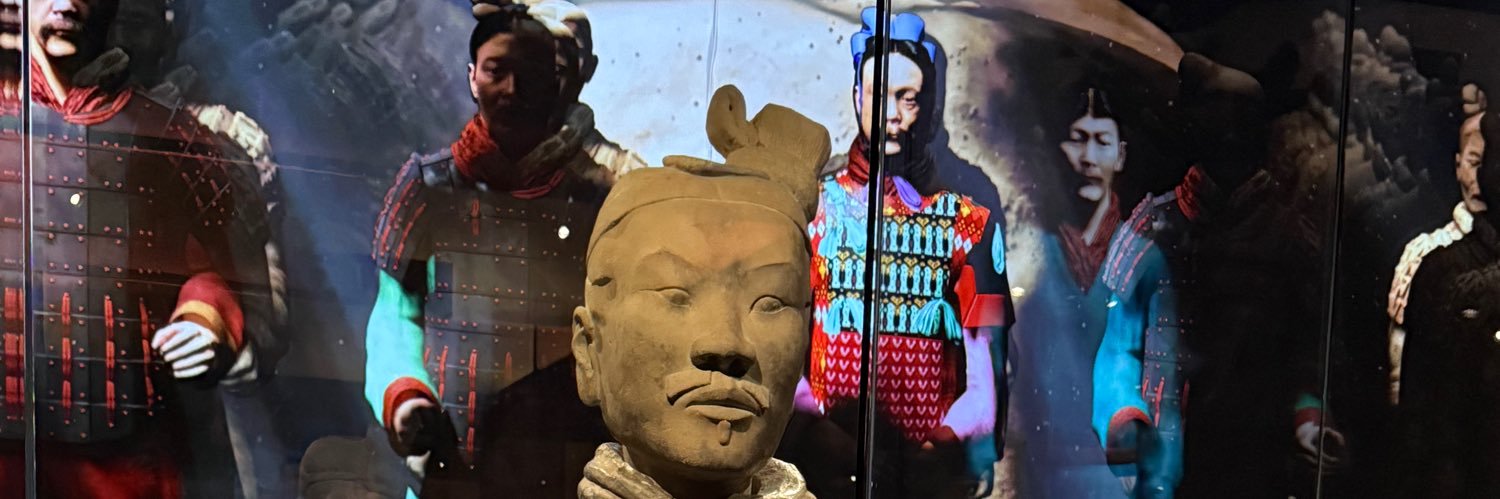 Alison Cowey💜🤍💚 banner