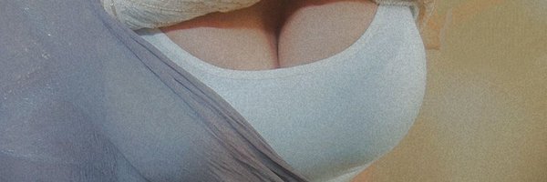 2emilyyyy Profile Banner